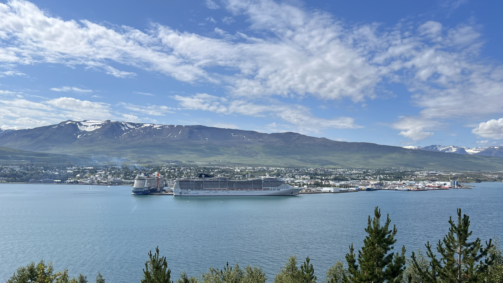Armbrüster Aktuelles Island – Das Land aus Eis und Feuer  